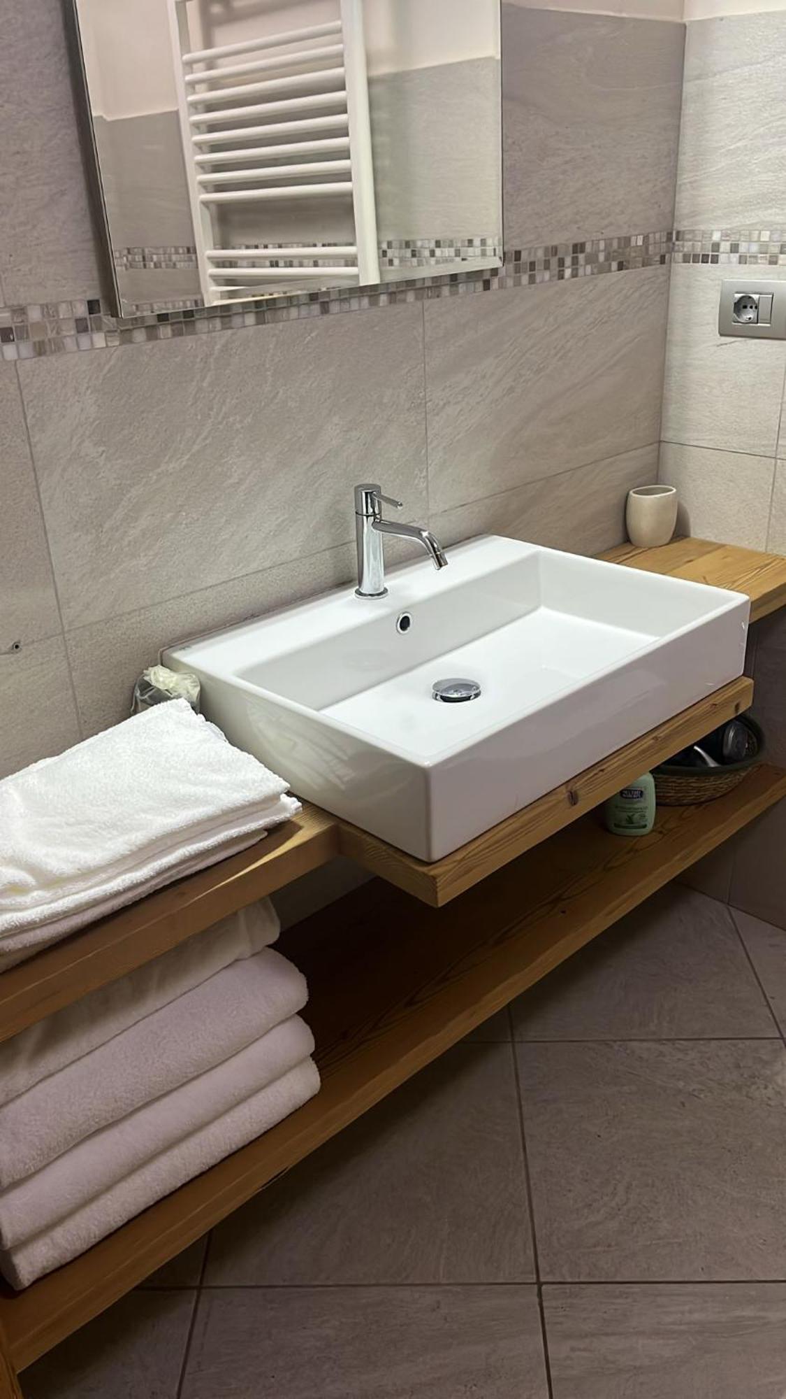 Maison Carrel Elegant 1 بيريوِل تْشيرفينيا المظهر الخارجي الصورة